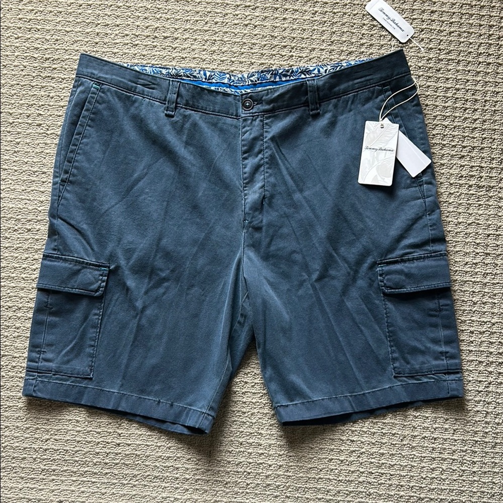 Tommy Bahama Men’s Cargo Shorts Blue Relaxed Fit